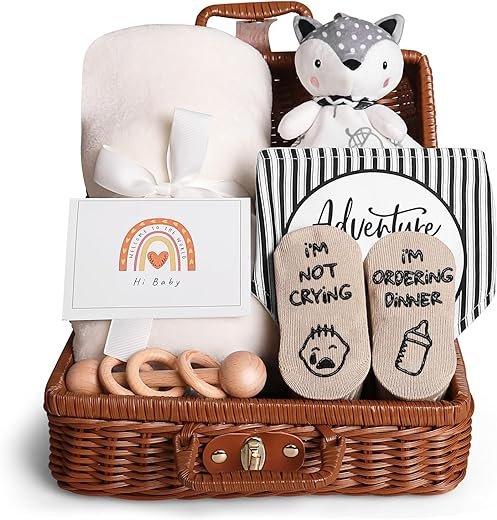 Baby Shower Gifts - Essential Baby Lovey Set